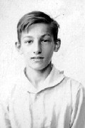 D011- Gordon Bennett